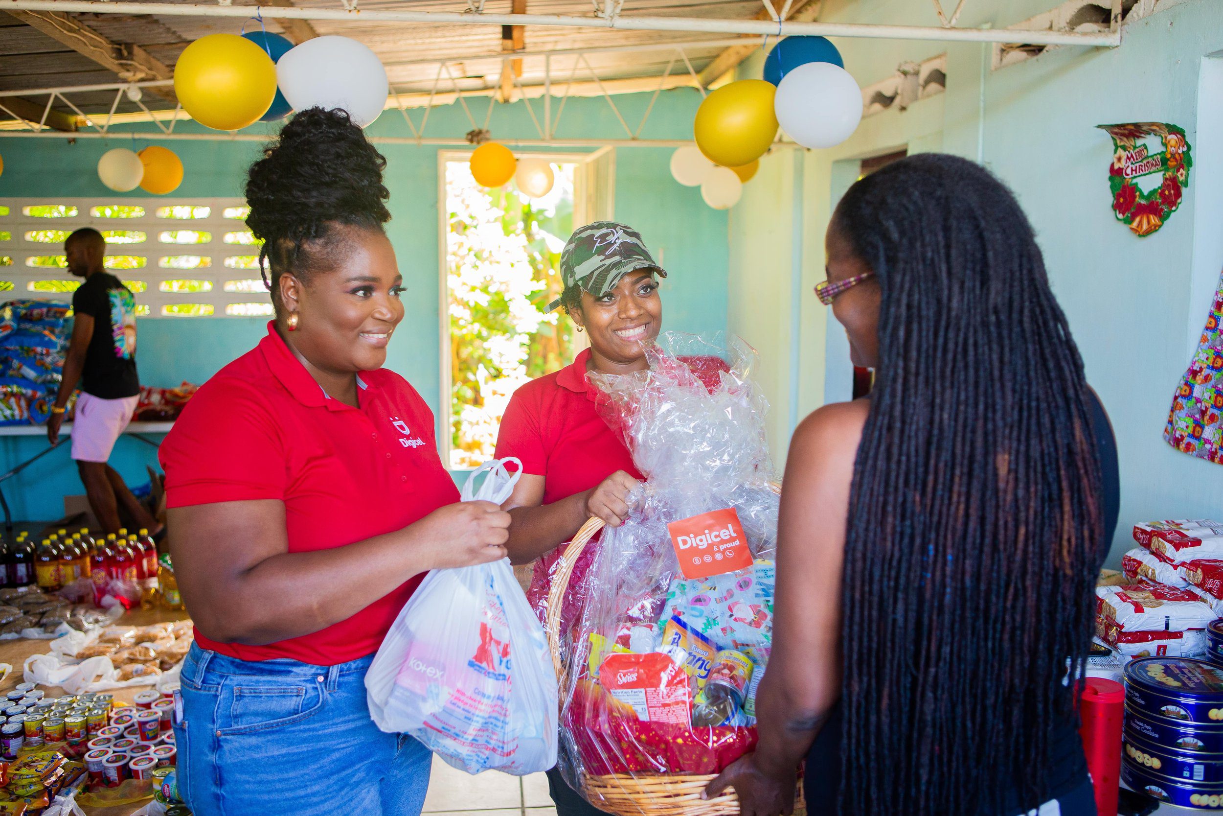 CHRISTMAS HAMPERS FOR DIEGO MARTIN FAMILIES IN NEED