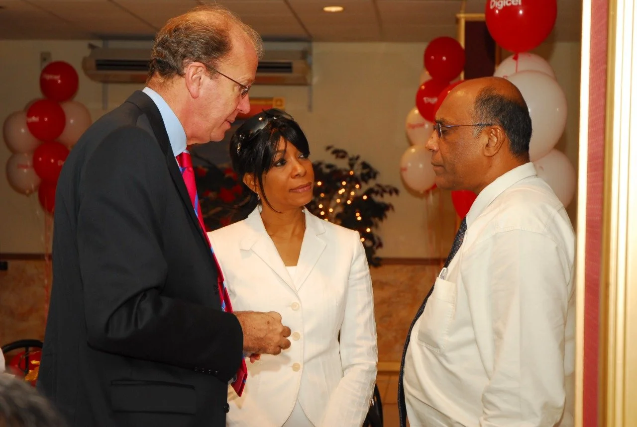 Digicel Opens its Doors